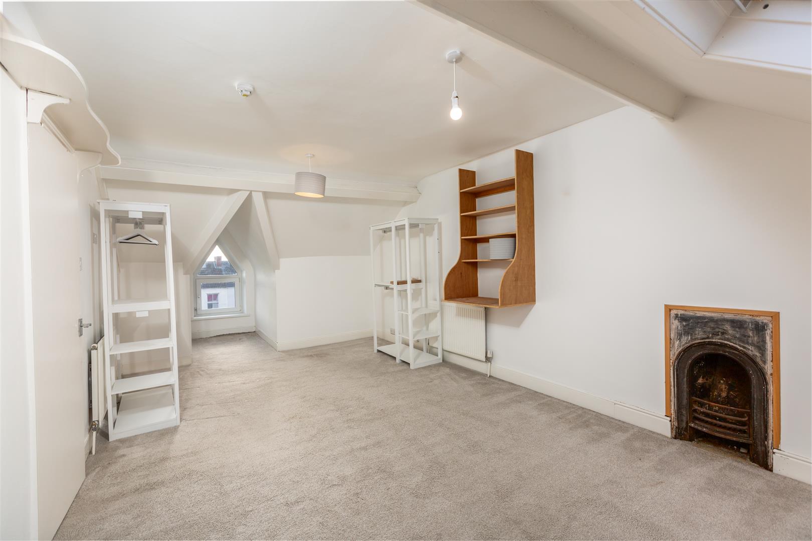 Queen Victoria Road, Llanelli, SA15 2TL